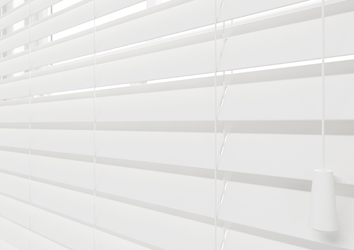 Origin, Bright White - Motorised Venetian Blind - Image 4